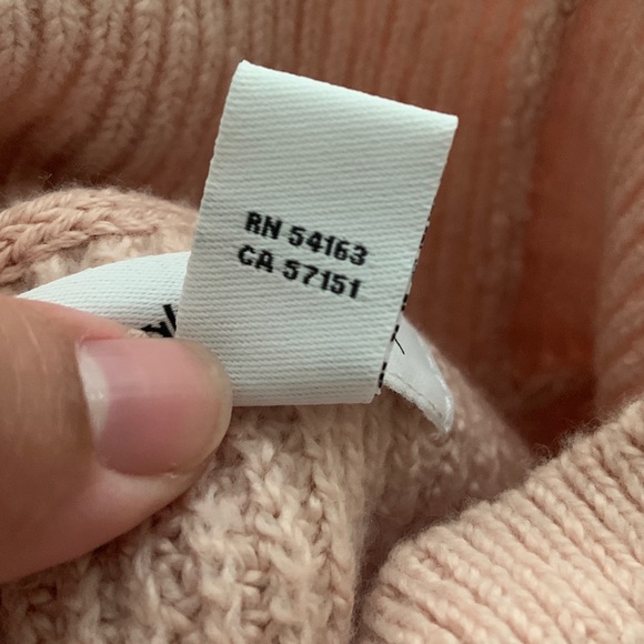 Calvin Klein Turtleneck - Picture 11 of 11